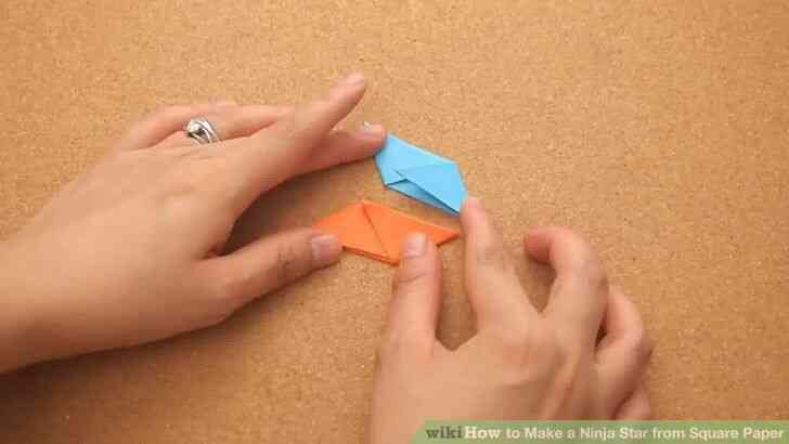 Image intitulée Faire une Étoile Ninja à partir de Carrés de Papier de l